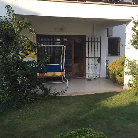 Apartment Garden Flat Konacik